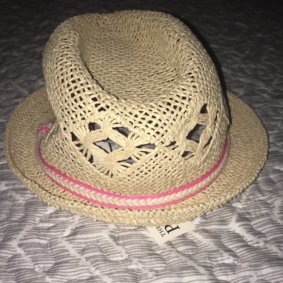 Hat with tags for sale! - Picture 3 of 3